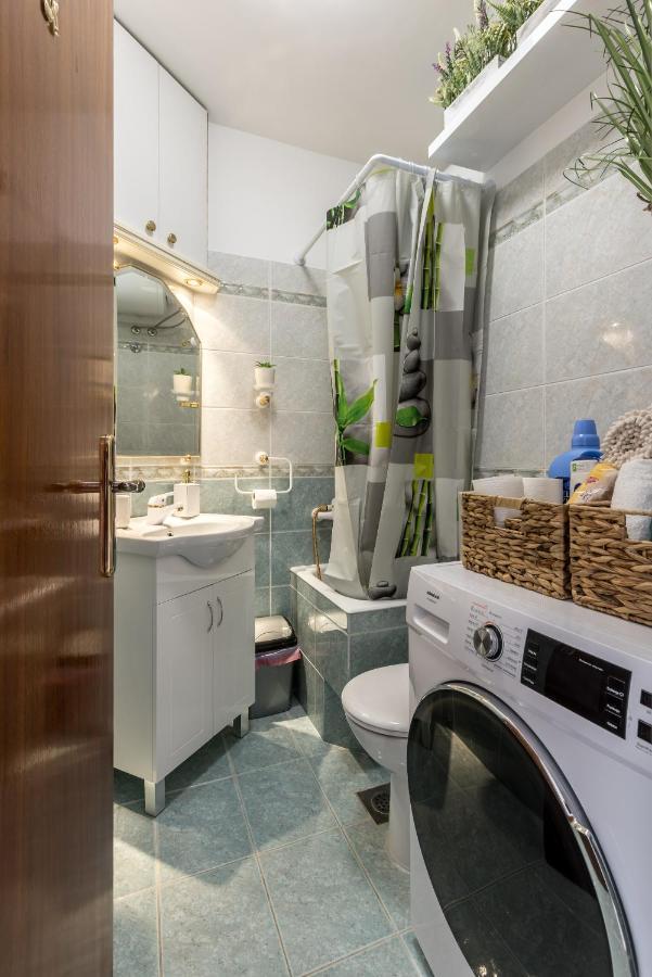 Apartment Desert Rose สปลิท ภายนอก รูปภาพ