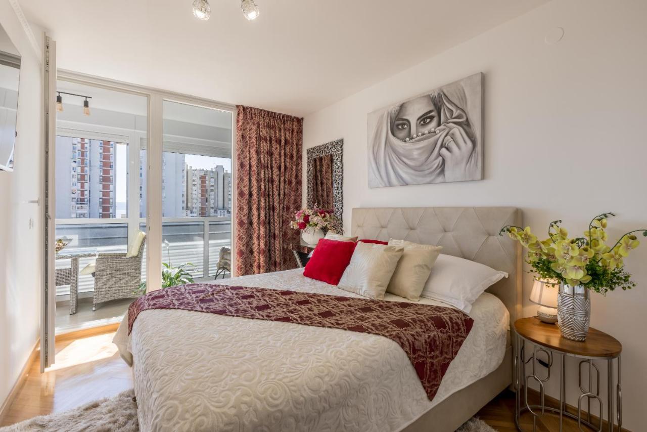 Apartment Desert Rose สปลิท ภายนอก รูปภาพ