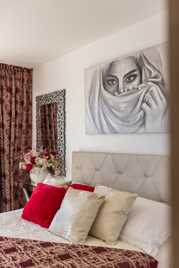 Apartment Desert Rose สปลิท ภายนอก รูปภาพ