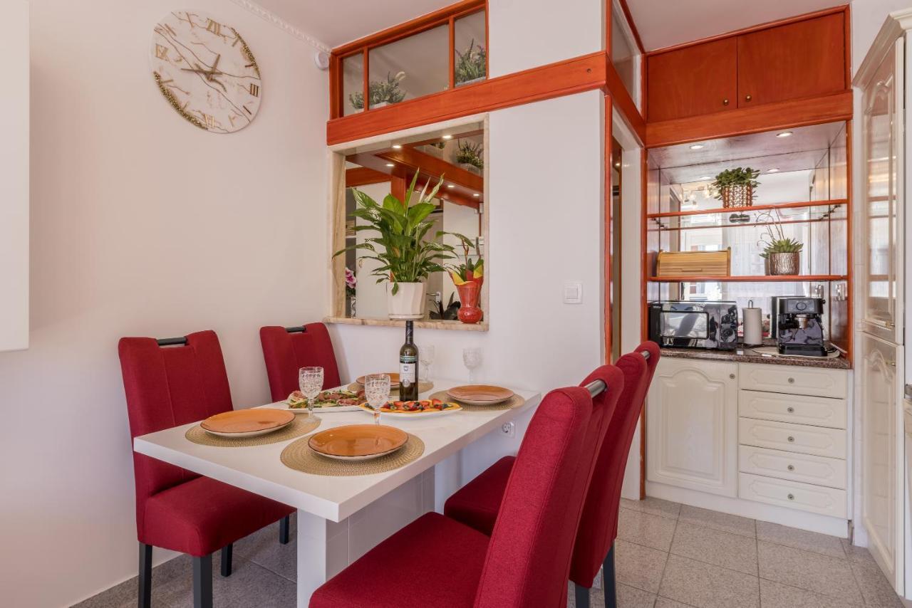 Apartment Desert Rose สปลิท ภายนอก รูปภาพ