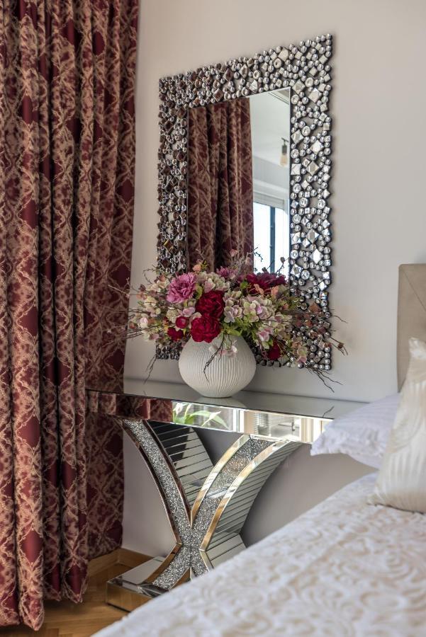 Apartment Desert Rose สปลิท ภายนอก รูปภาพ